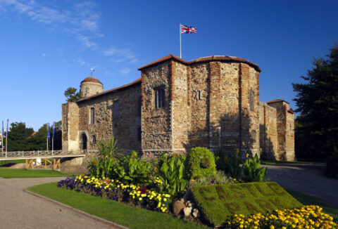 Castle and Castle Park sign